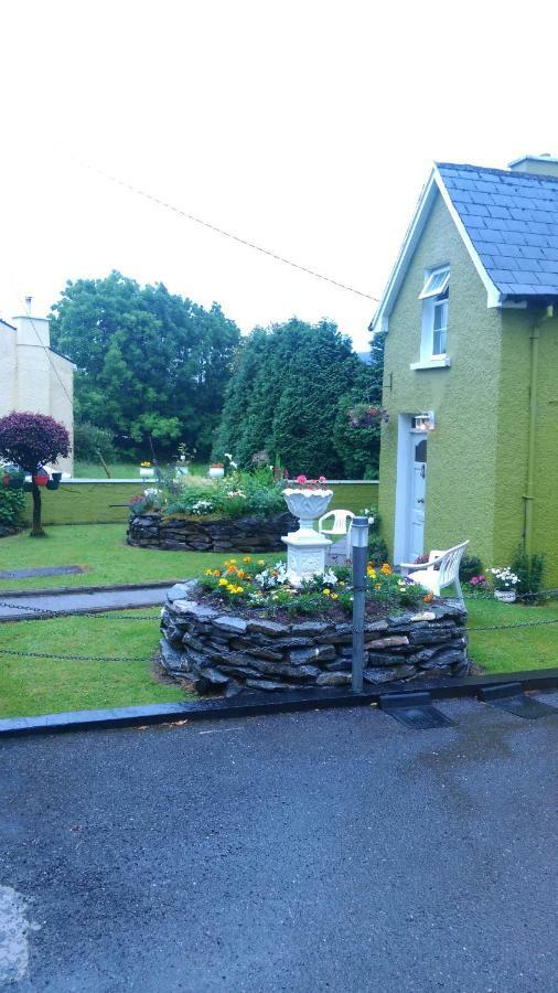 Gortnaboul House Bed and Breakfast Kilgarvan Exteriör bild